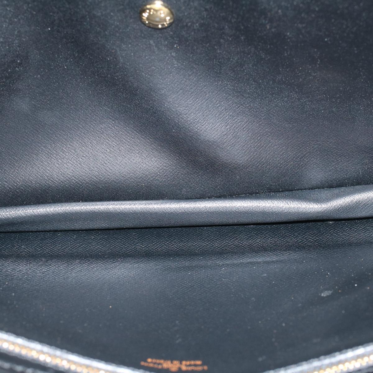 LOUIS VUITTON Epi Montaigne 27 Clutch Bag Black M52652 LV ep891