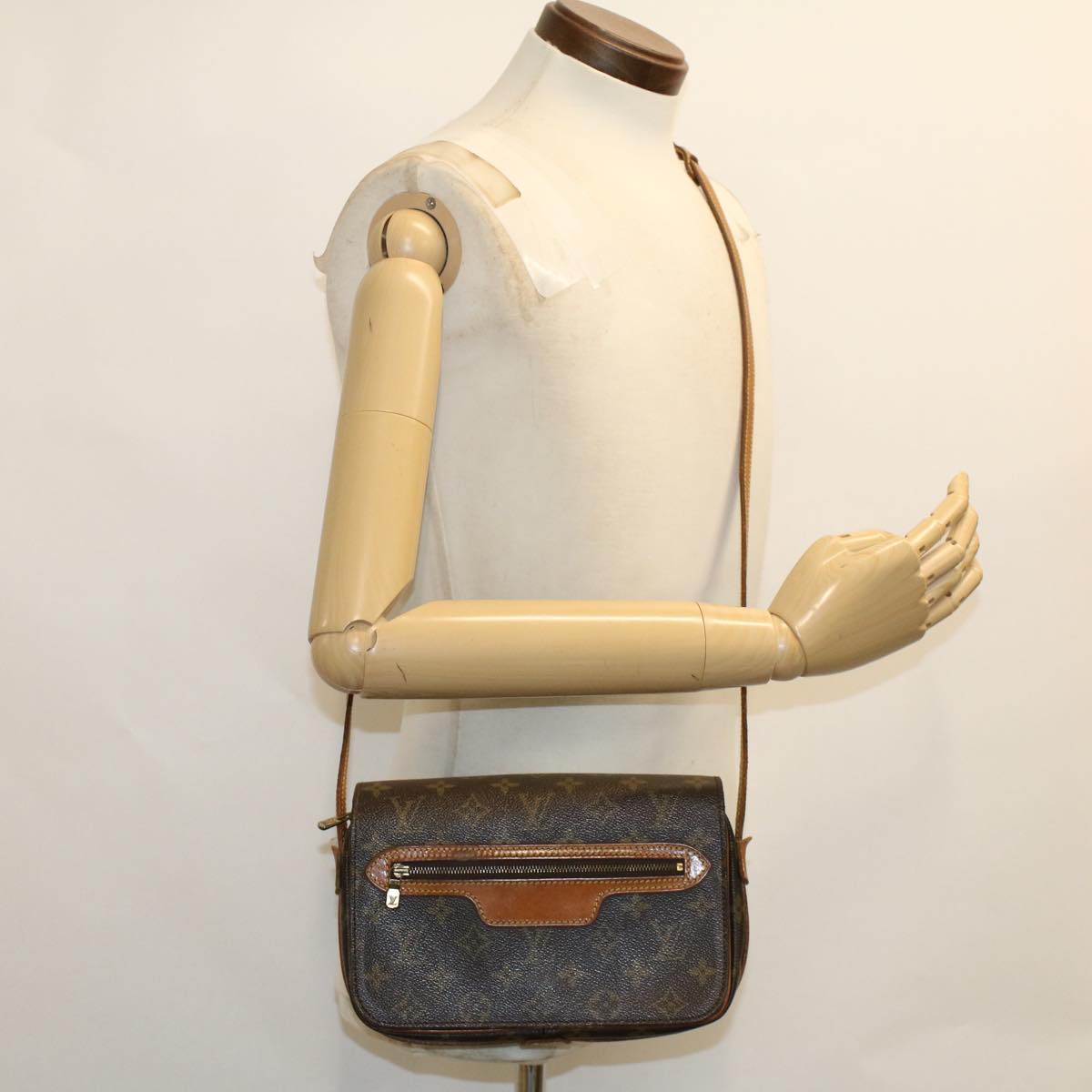 LOUIS VUITTON Monogram Saint Germain Shoulder Bag M51210 LV ep966