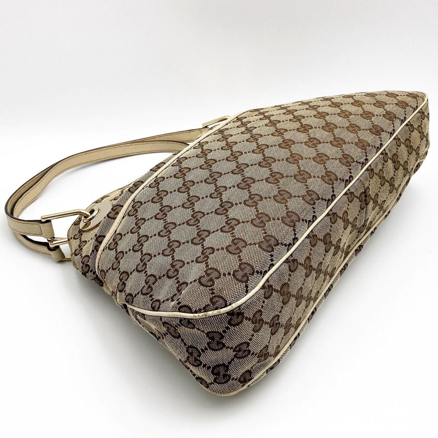 Luxury Gucci Trending 2025 Gg Canvas  Canvas Tote Bag ()