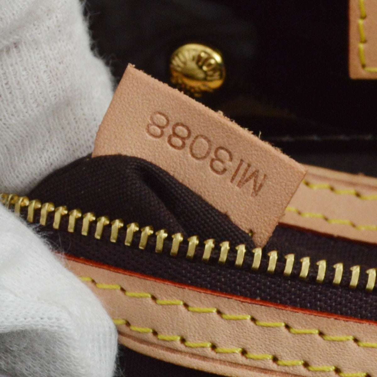 Louis Vuitton 2008 Monogram Vernis Reade PM M91993