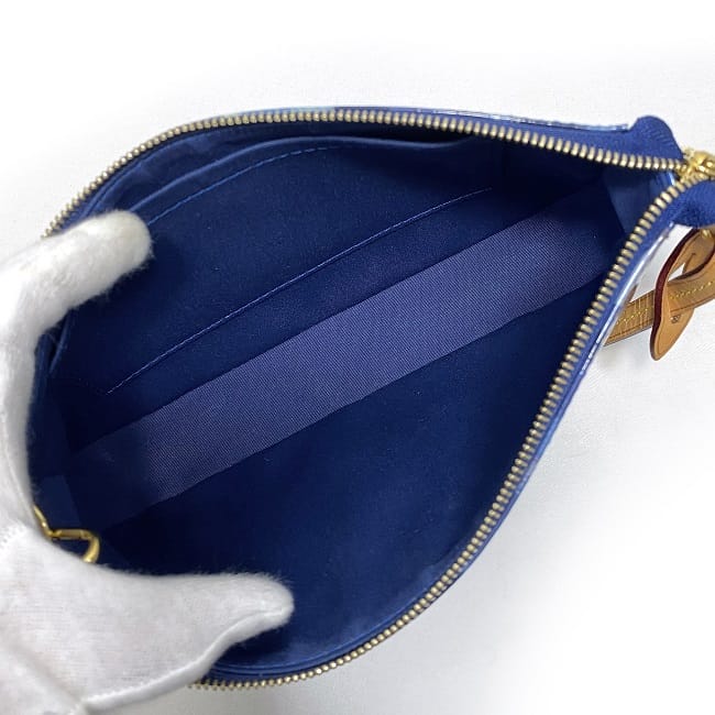 Louis Vuitton Pochette Acessory Vernis Ikat Flower