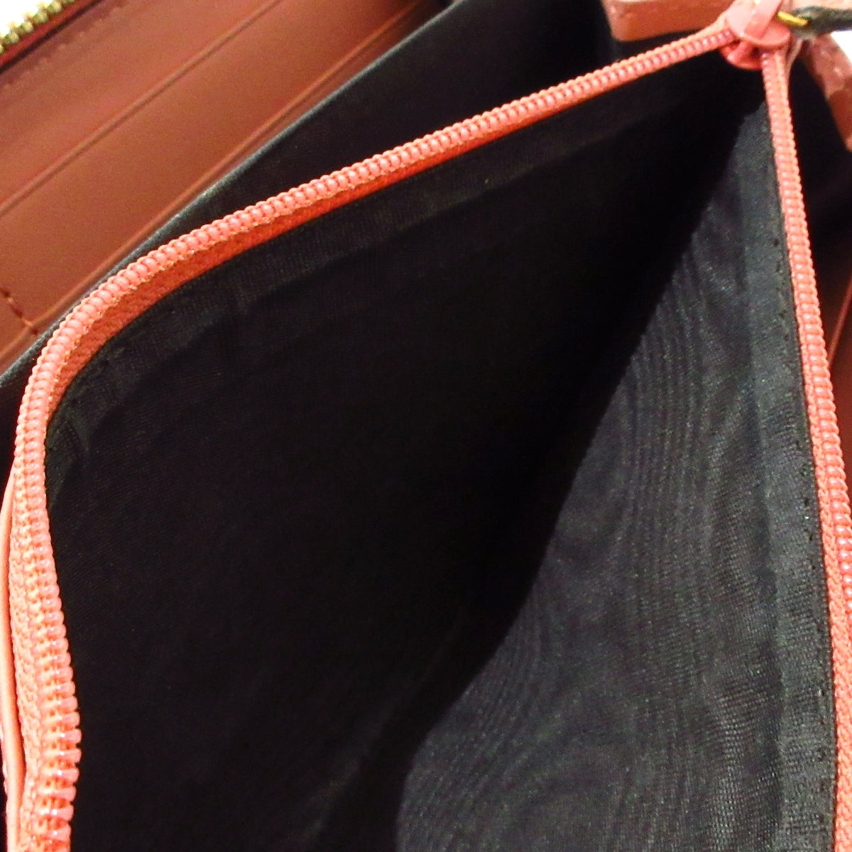 Gucci Gg Ribbon  Leather Wallet  ()