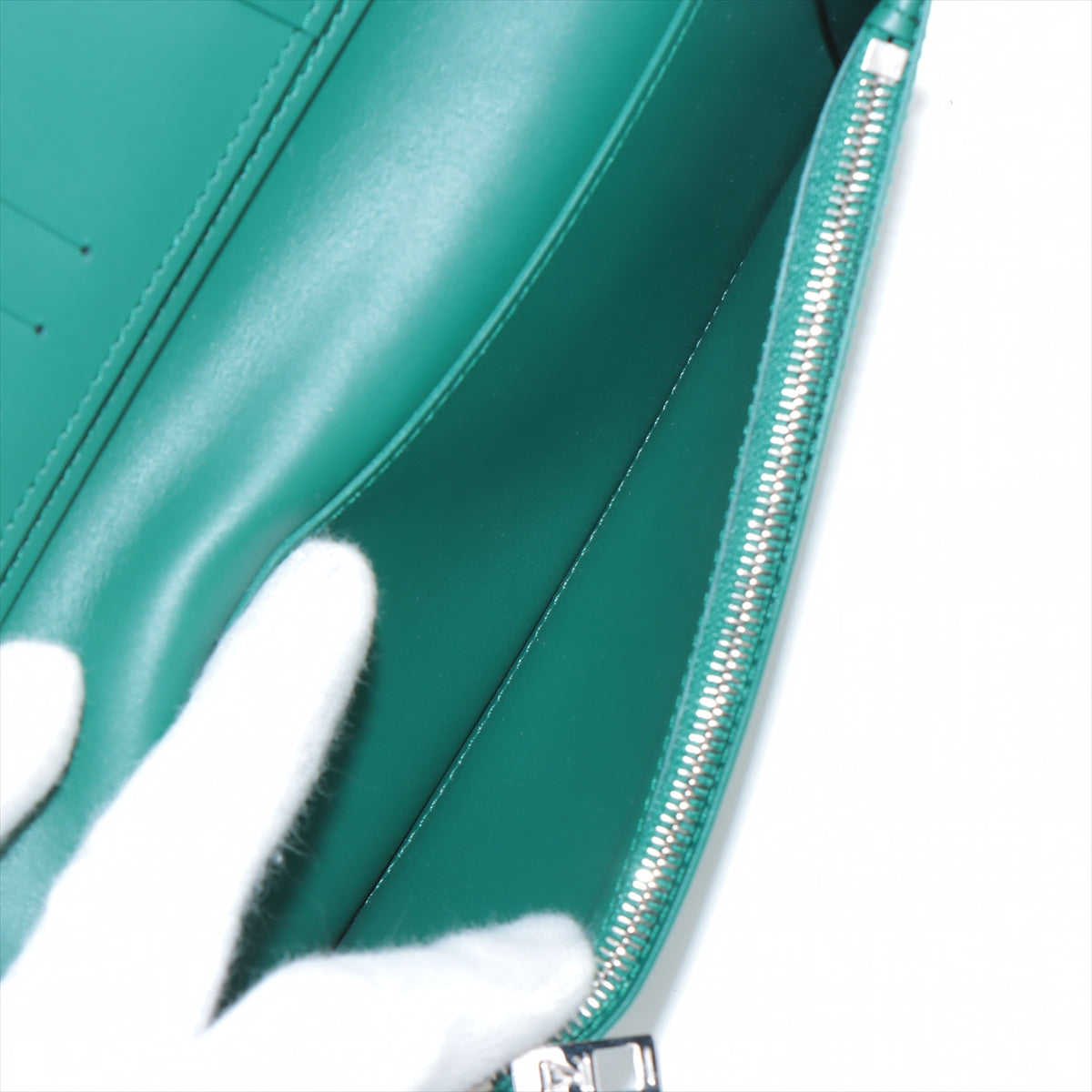 Louis Vuitton LV Aerogram Portfolio Green Long Wallet M82279
