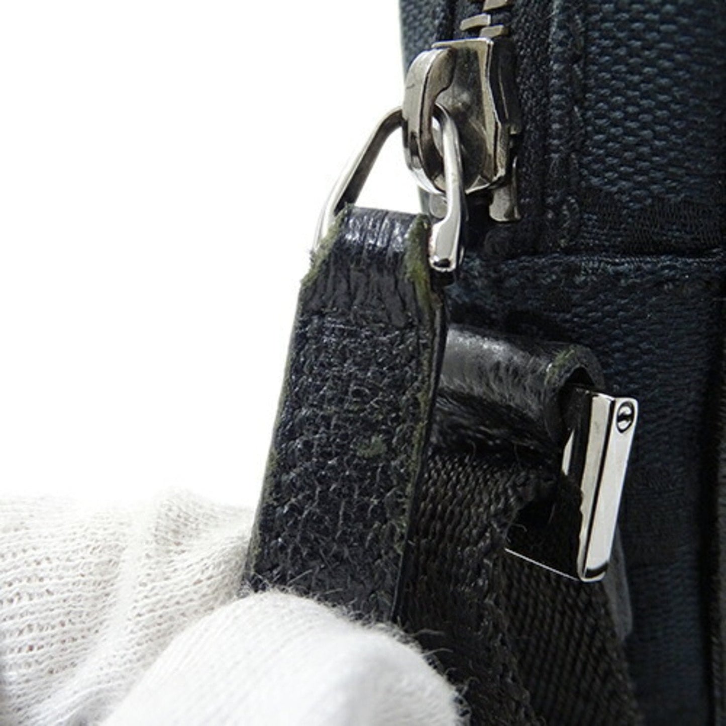 Gucci Gg Canvas  Canvas Shoulder Bag ()