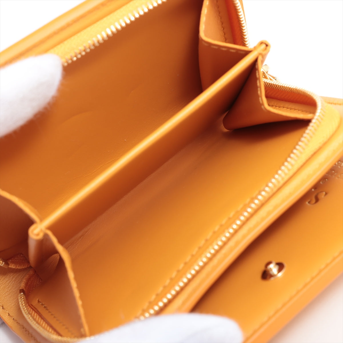 Louis Vuitton LV Broderie Angles Portfolio Clare   Orange Compact Wallet M82523