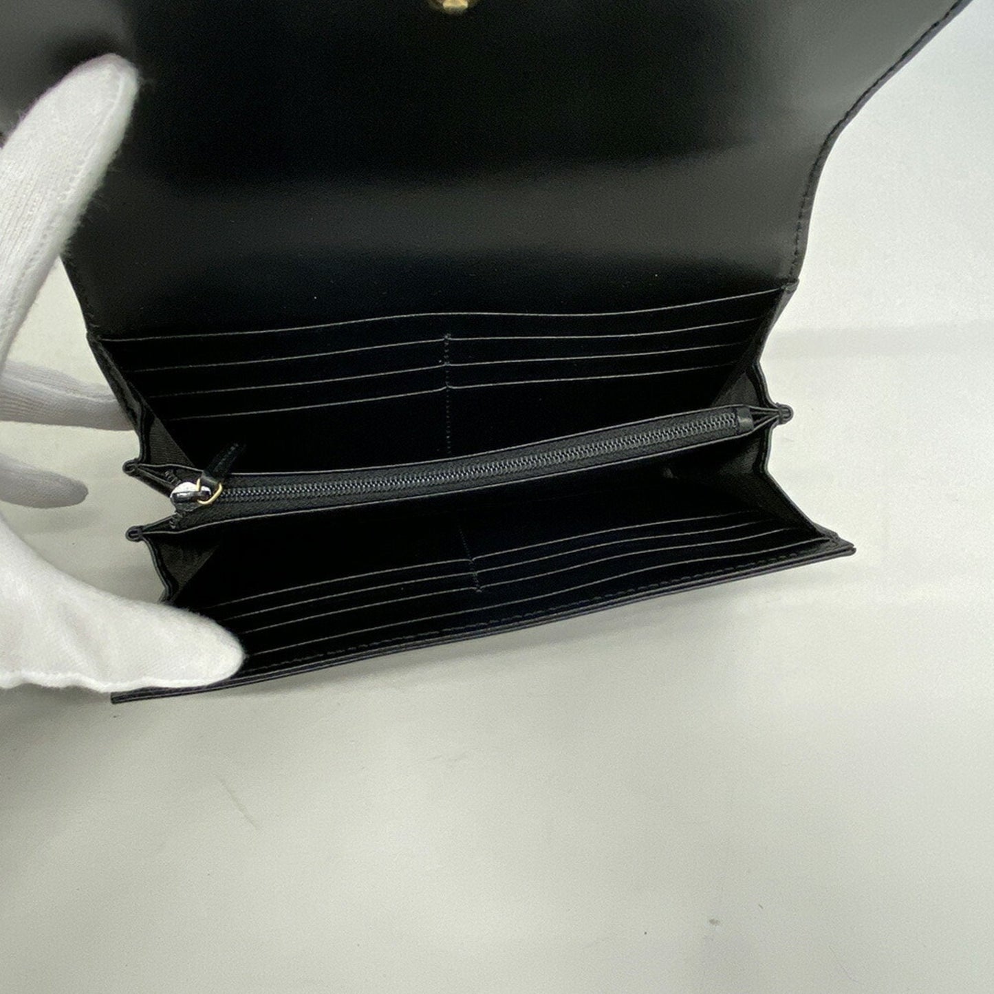 Gucci Marmont  Leather Wallet  ()