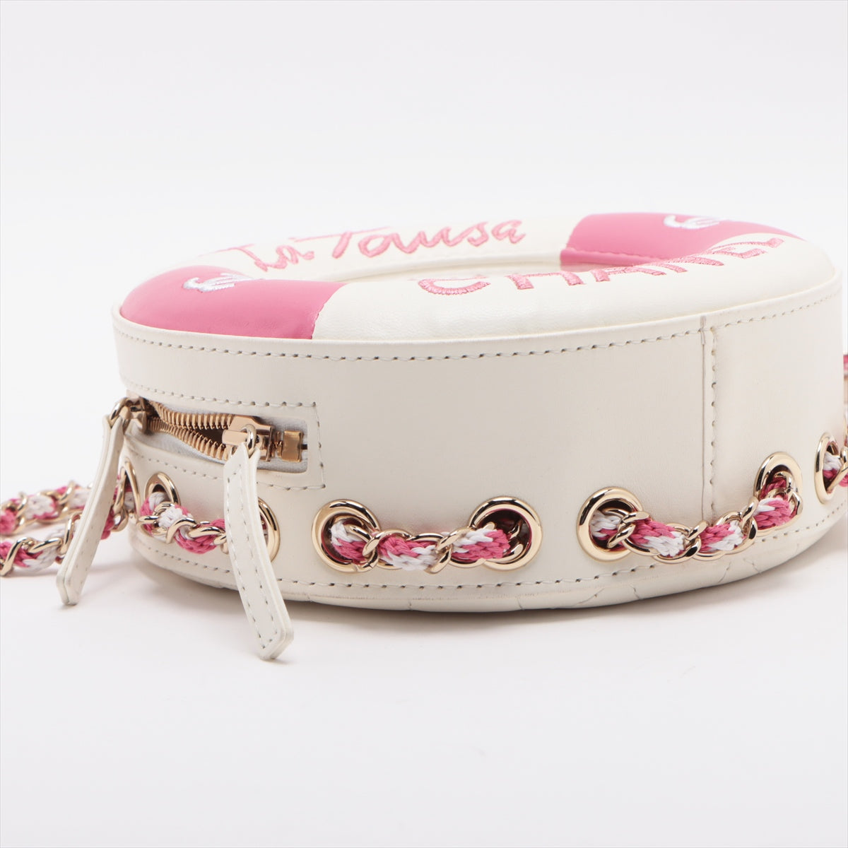 Chanel Rapauza in Chain Shoulder Bag White x Pink G
