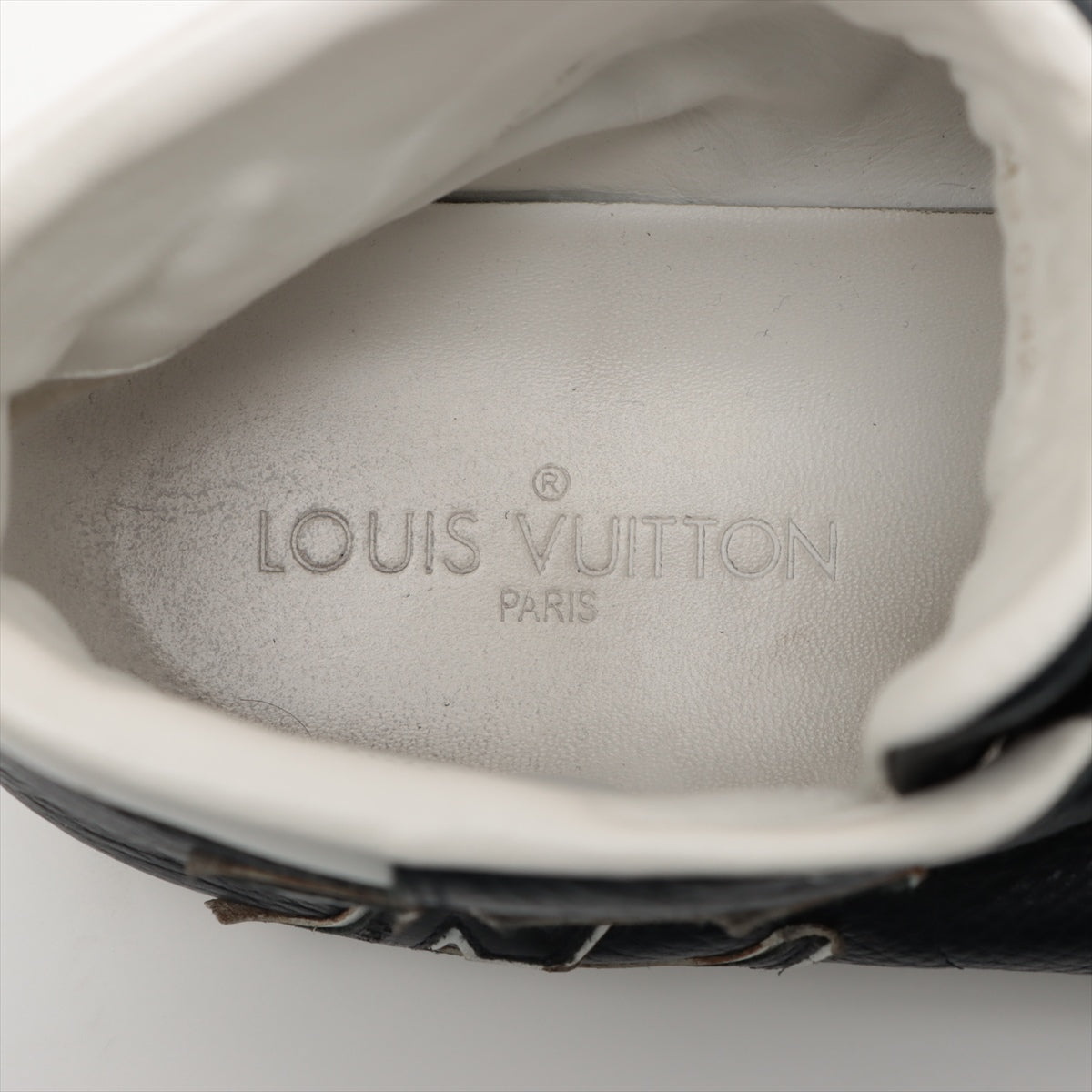 Louis Vuitton 12 Years Leather High-Cut Sneaker 6.5 Men WhiteNavy MS0182