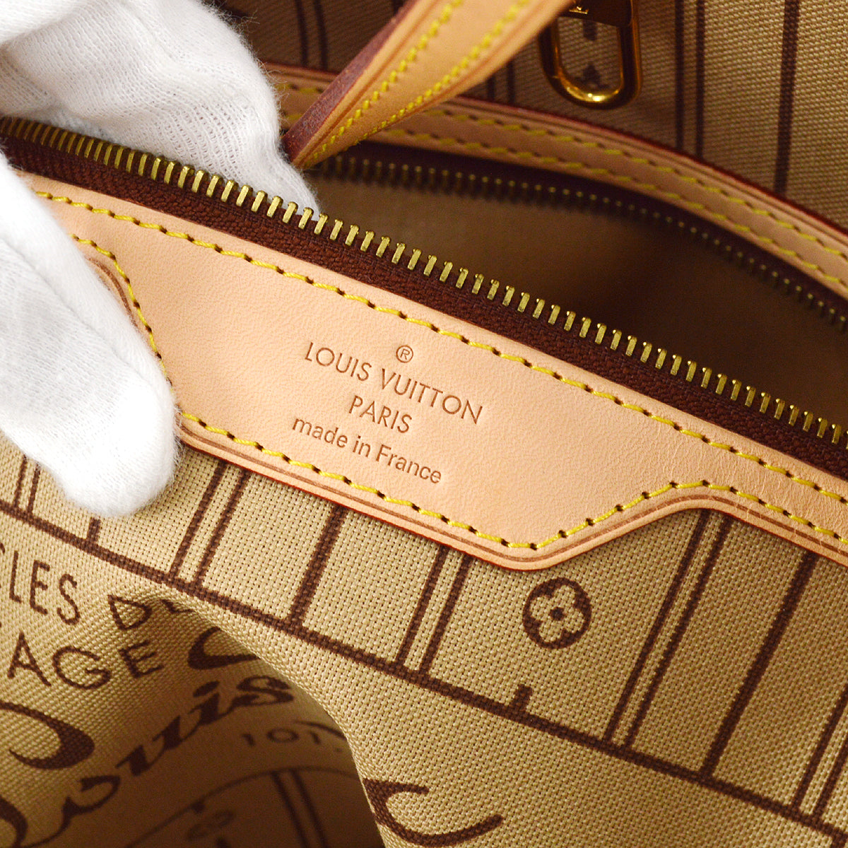Louis Vuitton 2009 Neverfull MM Monogram M40156