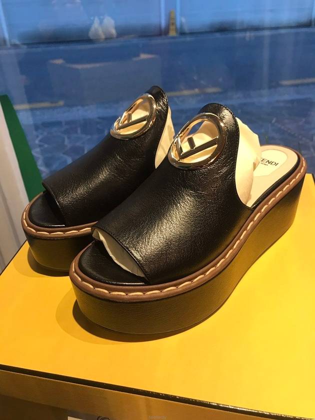 Luxury Fendi Logo Slippers Black