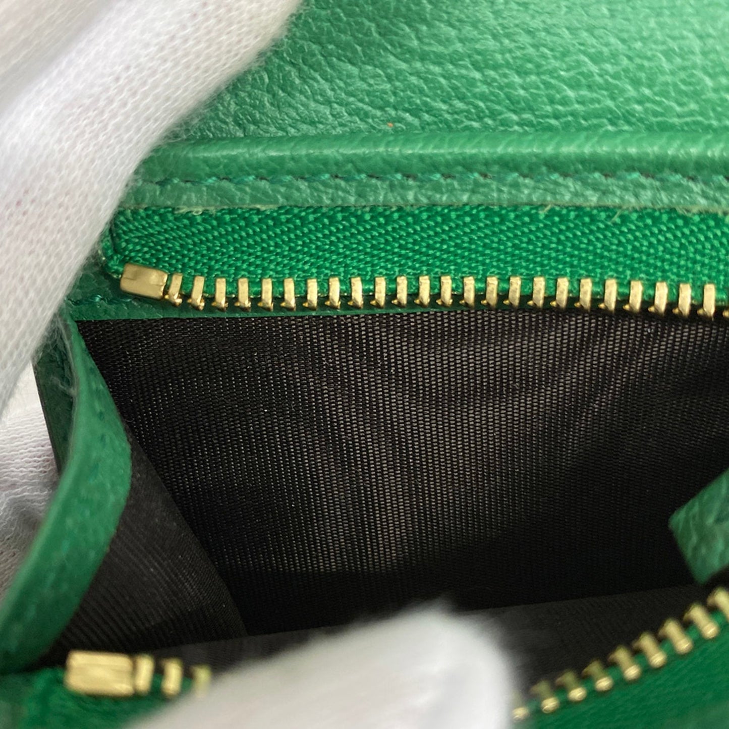 Gucci Flora  Canvas Wallet  ()