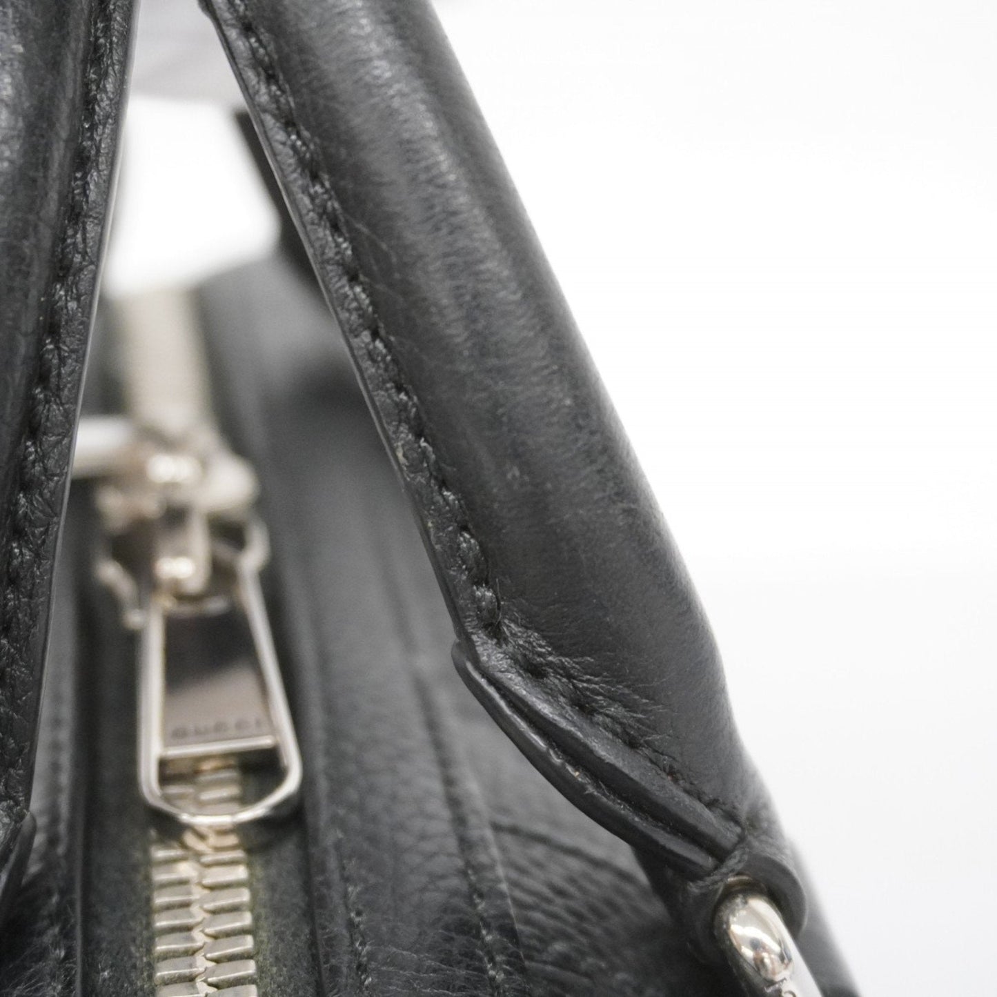 Gucci Double G  Leather Handbag ()
