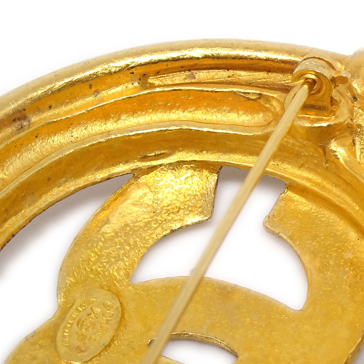 Luxury Chanel 1994 CC Spring Border Brooch Large