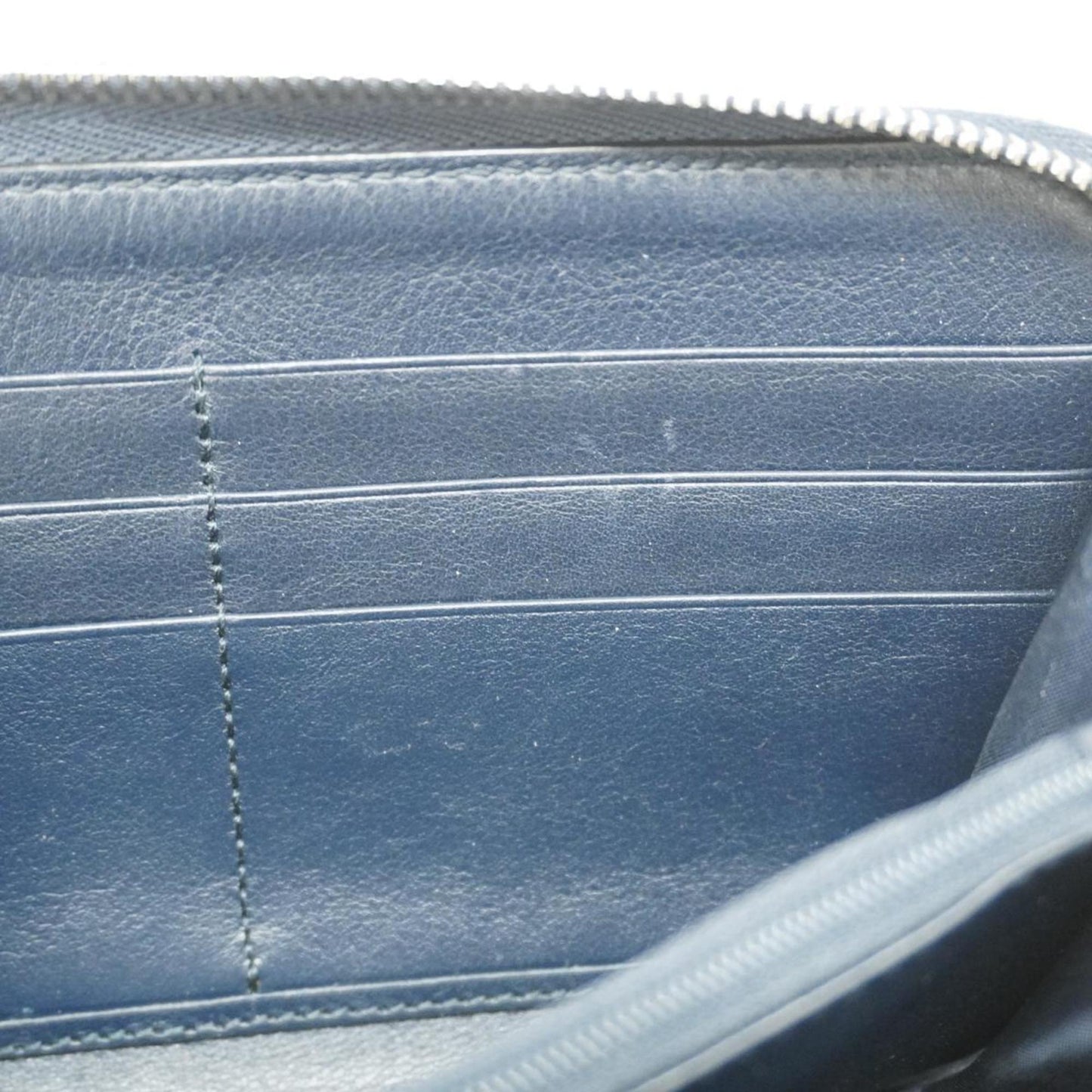Gucci  Leather Wallet  ()