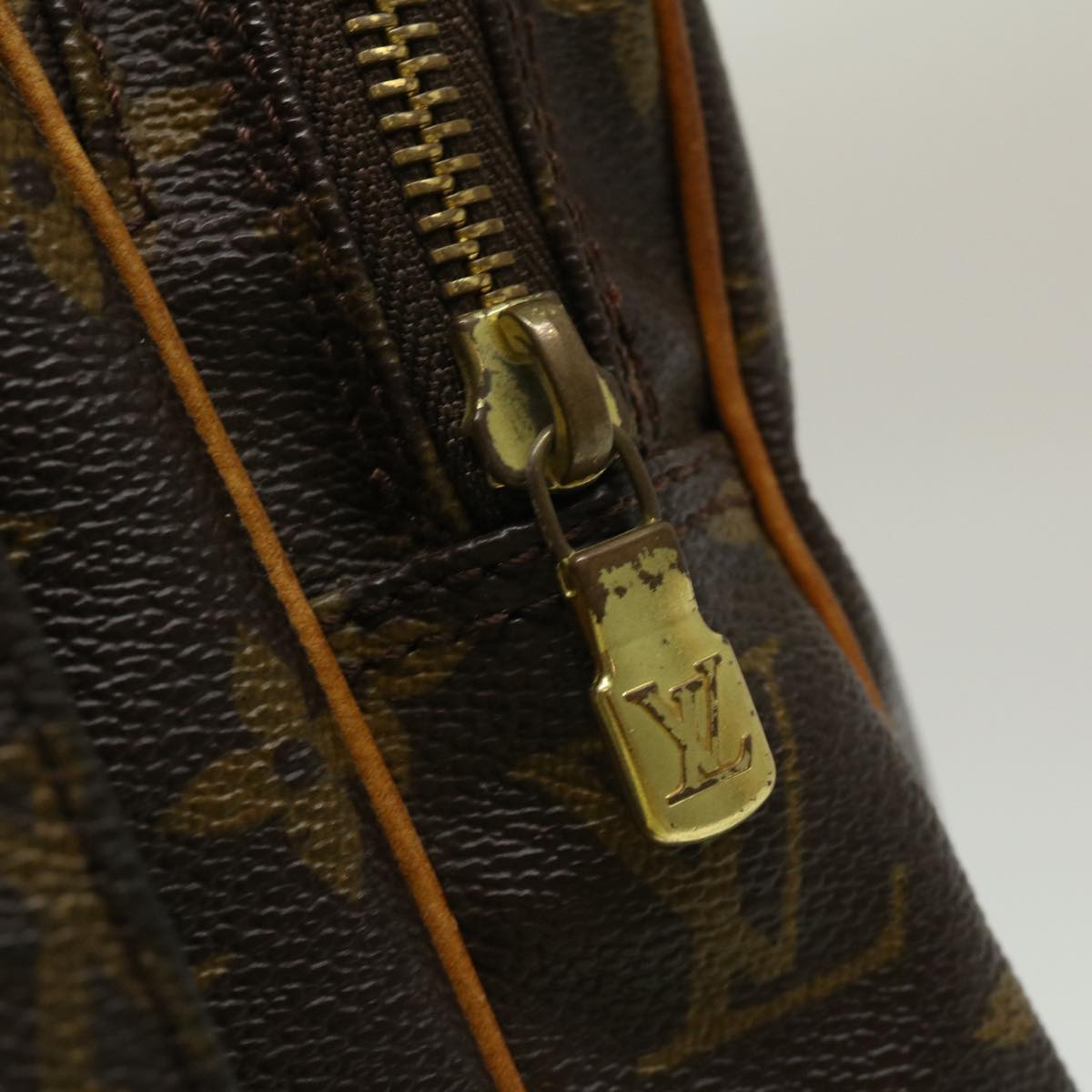 LOUIS VUITTON Monogram Amazon Shoulder Bag M45236 LV fm1479