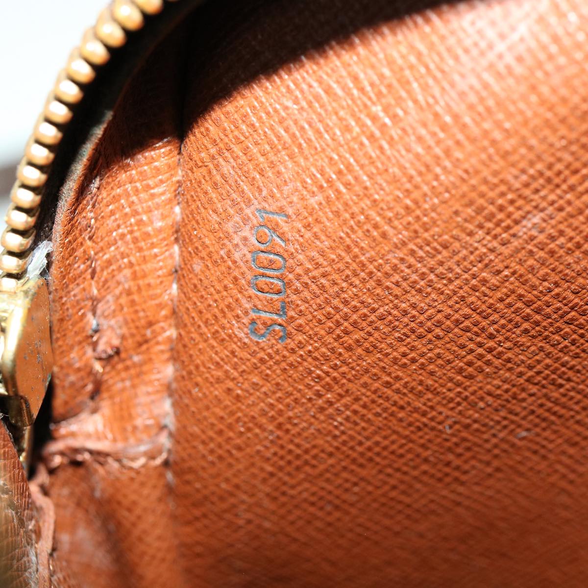 LOUIS VUITTON Monogram Danube Shoulder Bag M45266 LV fm1585