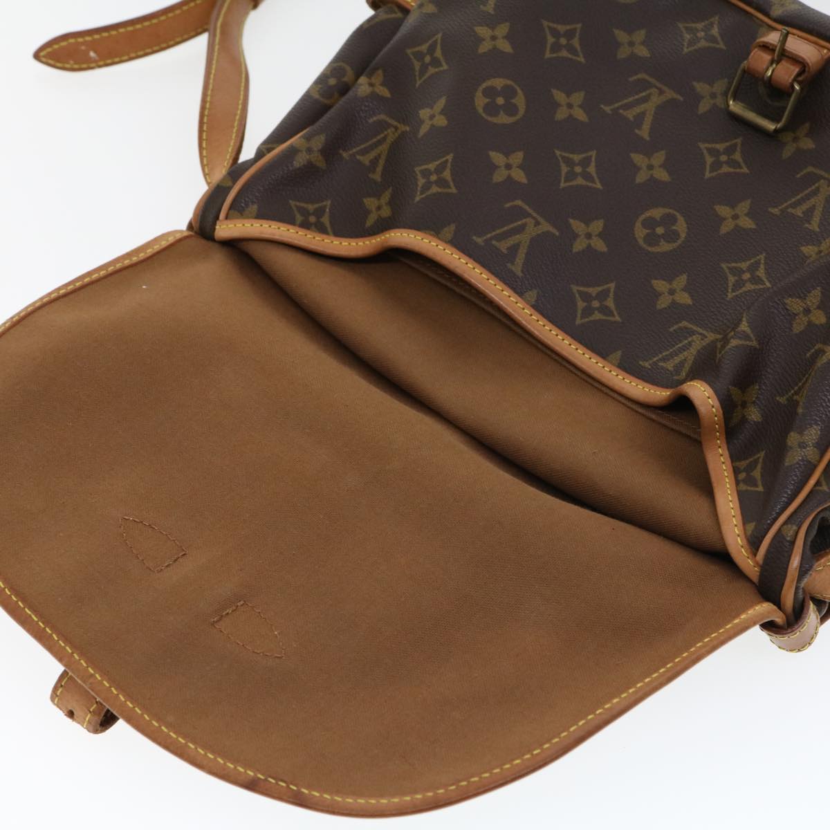 LOUIS VUITTON Monogram Saumur 30 Shoulder Bag M42256 LV fm1589