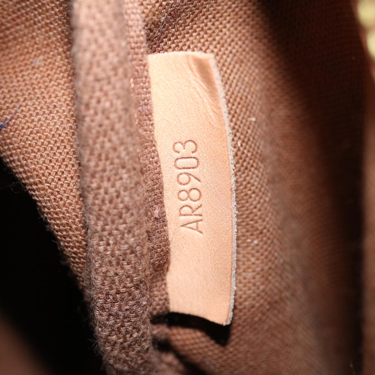 LOUIS VUITTON Monogram Saumur 30 Shoulder Bag M42256 LV fm1589