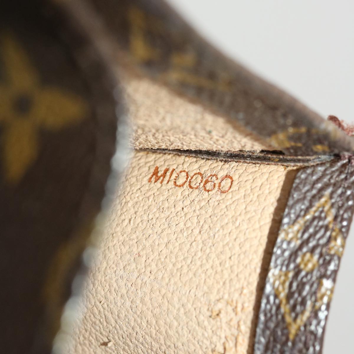 LOUIS VUITTON Monogram Sac Plat Hand Bag M51140 LV fm2448