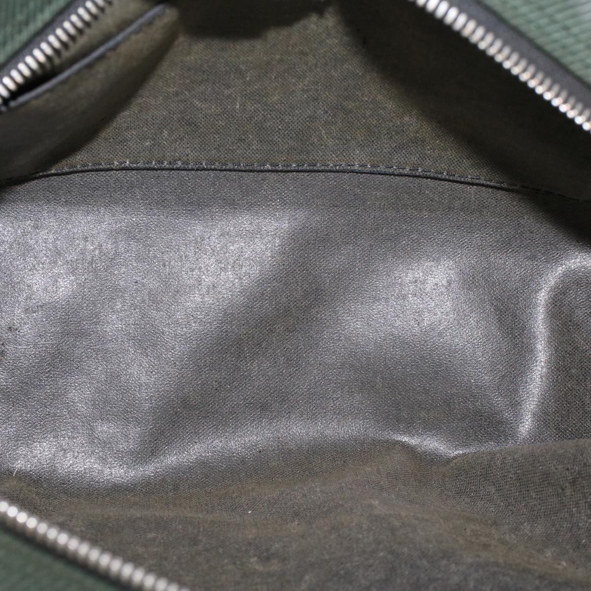 LOUIS VUITTON Taiga Leather Parana Clutch Bag Ardoise M30752 LV fm2451
