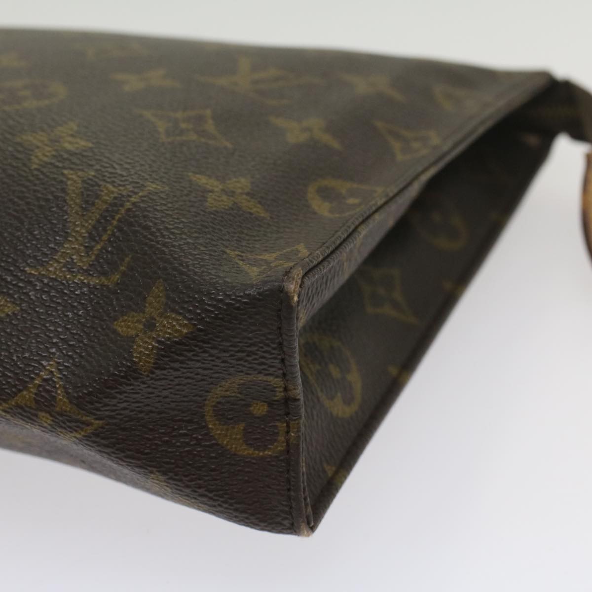 LOUIS VUITTON Monogram Poche Toilette 26 Pouch M47542 LV fm2818
