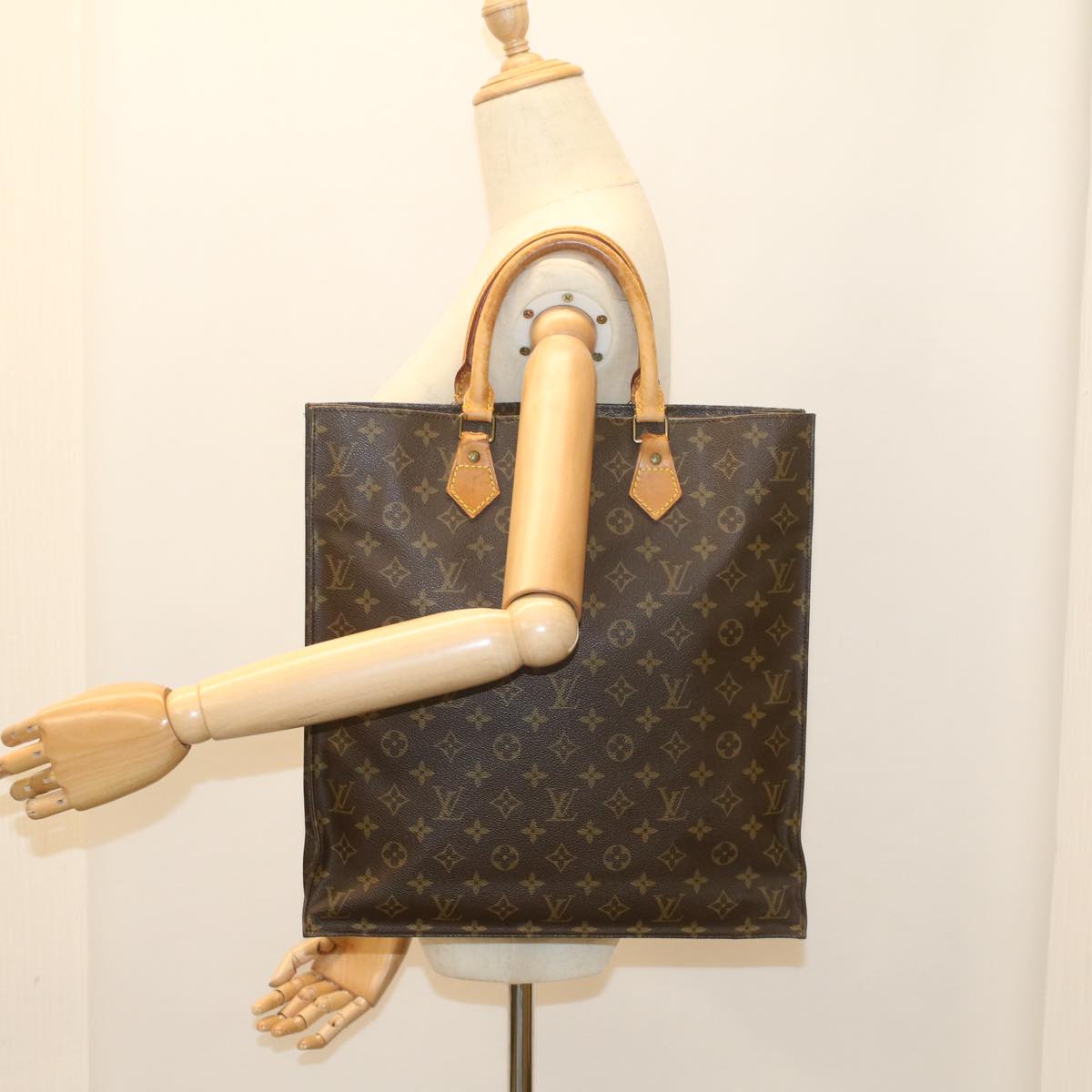 LOUIS VUITTON Monogram Sac Plat Hand Bag M51140 LV fm2825