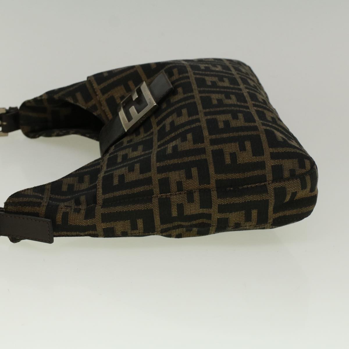 Luxury FendiZucca Canvas Mamma Baguette Hand Bag Brownfm2916