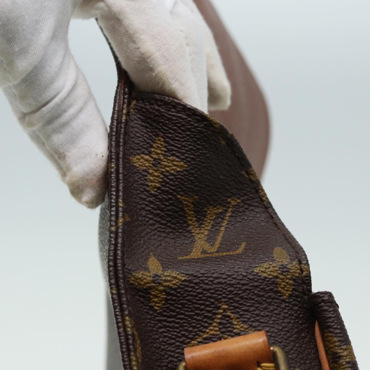 LOUIS VUITTON Monogram Cartouchiere MM Shoulder Bag M51253 LV fm3592