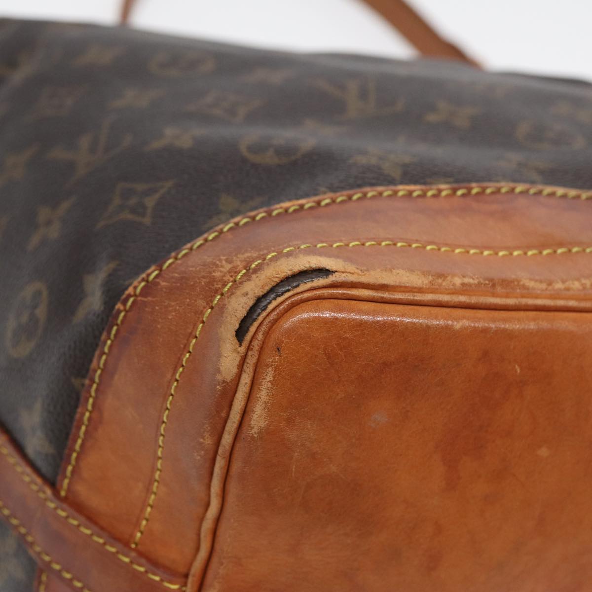 LOUIS VUITTON Monogram Noe Shoulder Bag M42224 LV fm3595