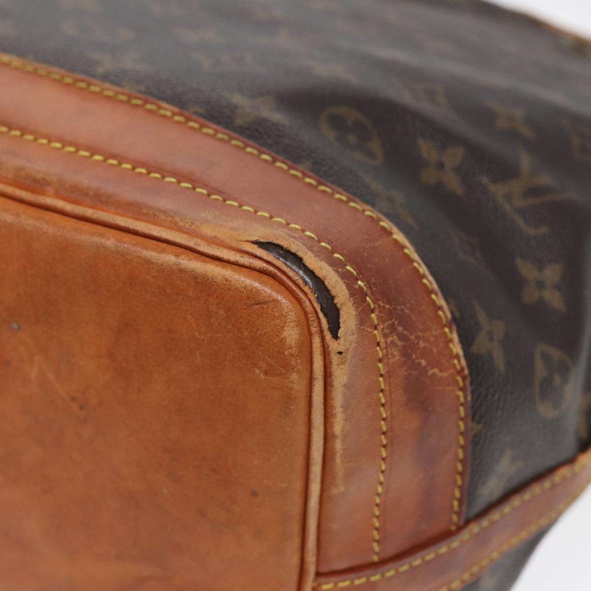 LOUIS VUITTON Monogram Noe Shoulder Bag M42224 LV fm3595