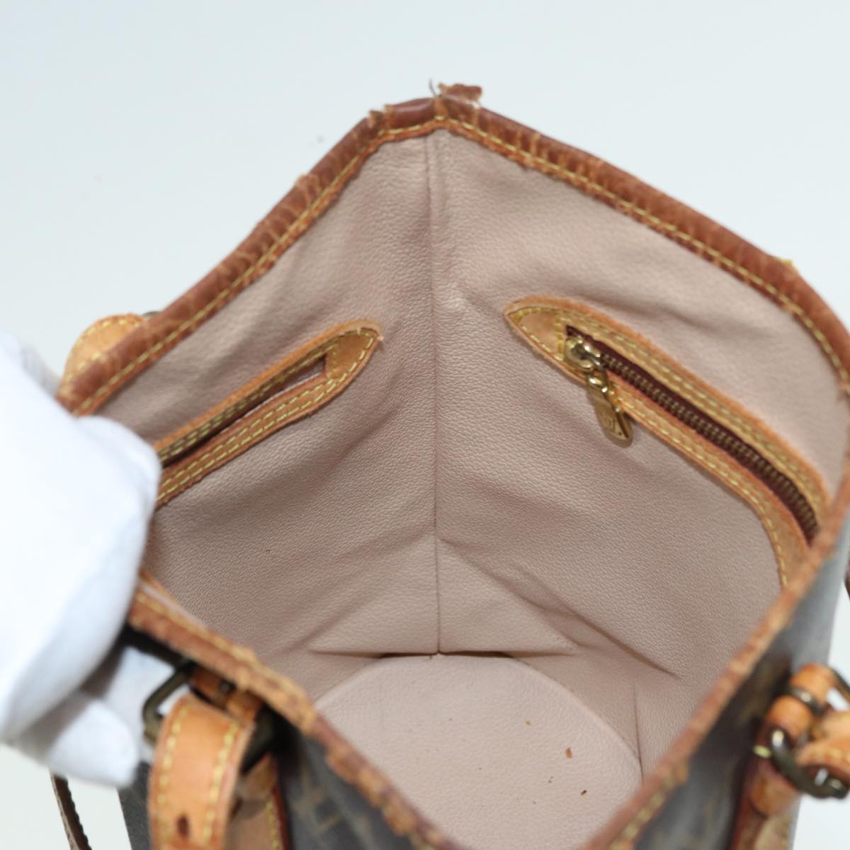 LOUIS VUITTON Monogram Bucket PM Shoulder Bag M42238 LV fm3598