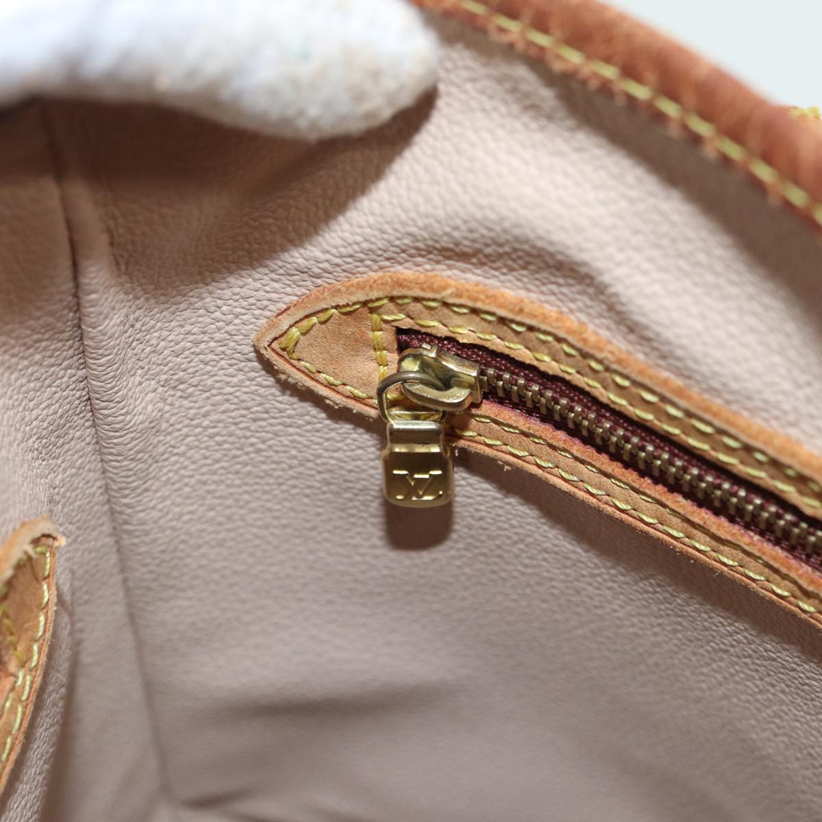 LOUIS VUITTON Monogram Bucket PM Shoulder Bag M42238 LV fm3598