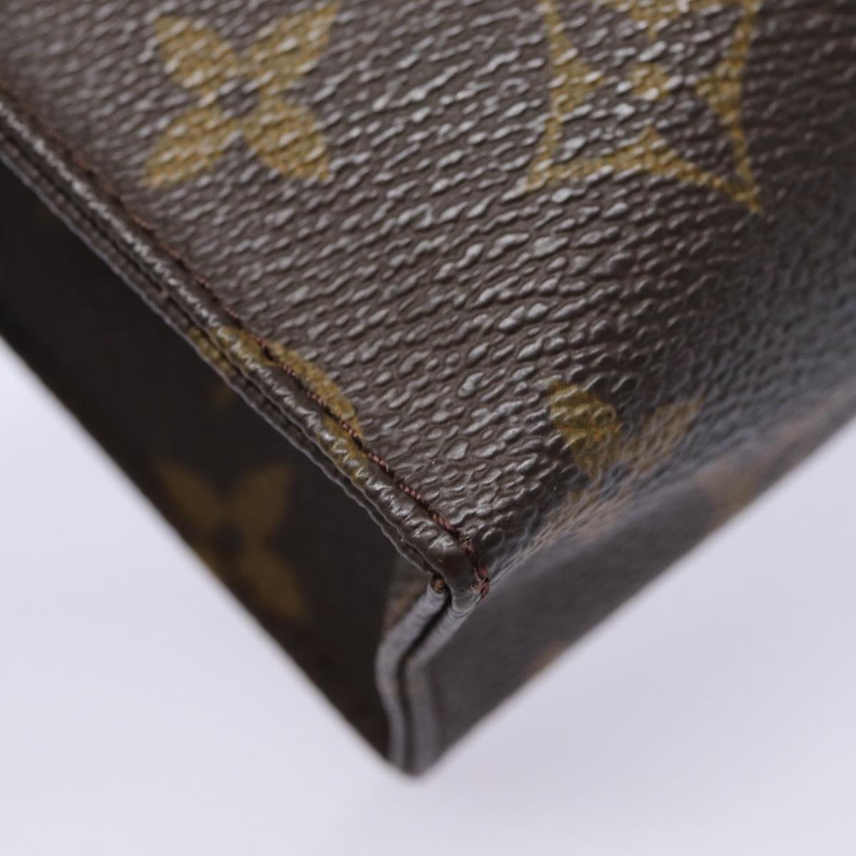 LOUIS VUITTON Monogram Poche Toilette 15 Pouch M47546 LV fm3761