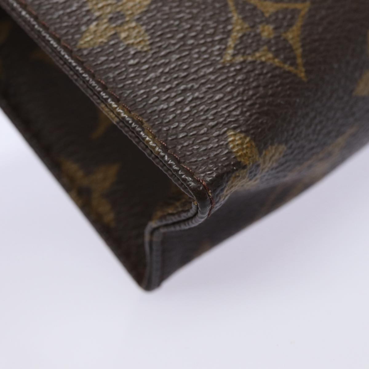 LOUIS VUITTON Monogram Poche Toilette 15 Pouch M47546 LV fm3777
