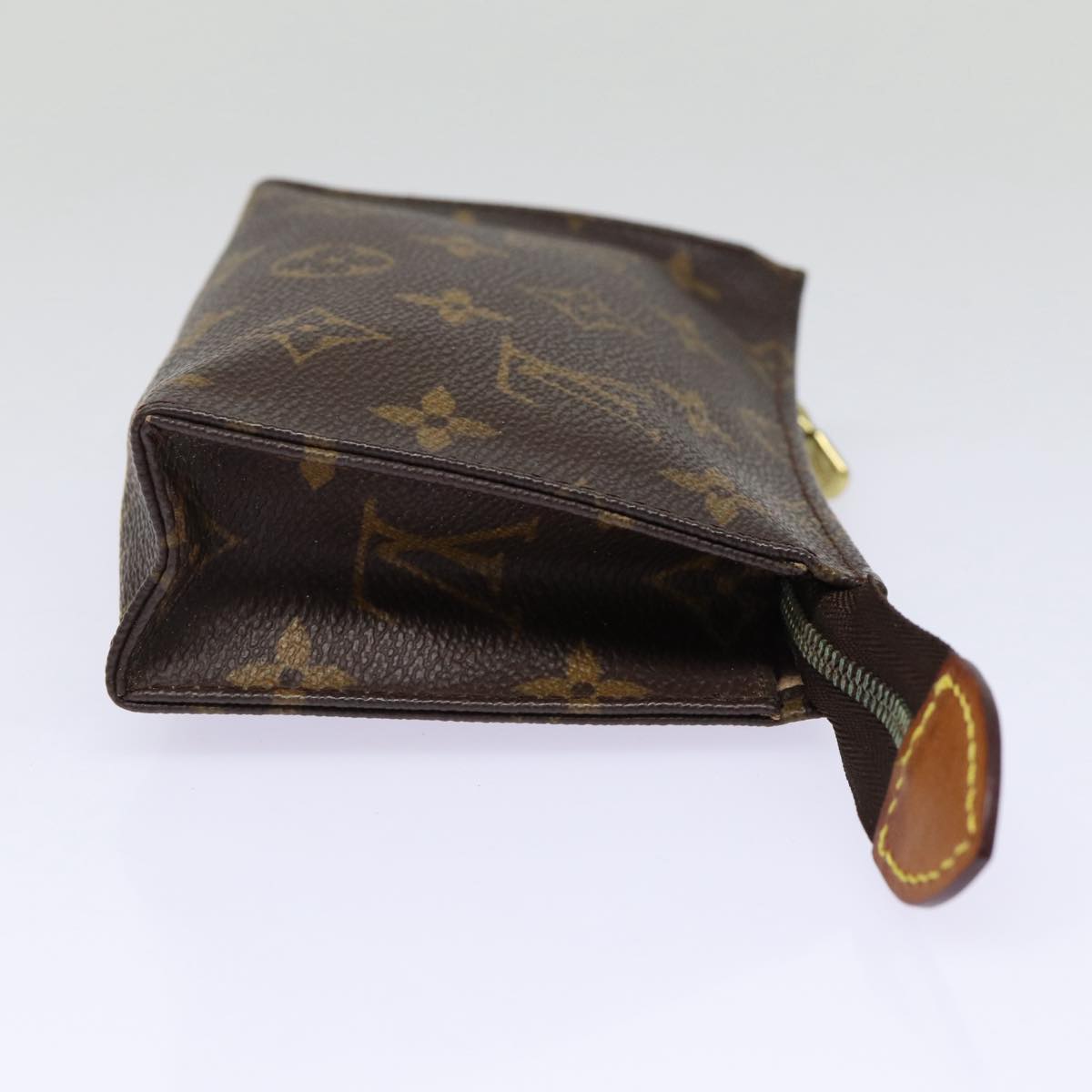 LOUIS VUITTON Monogram Poche Toilette 15 Pouch M47546 LV fm3777
