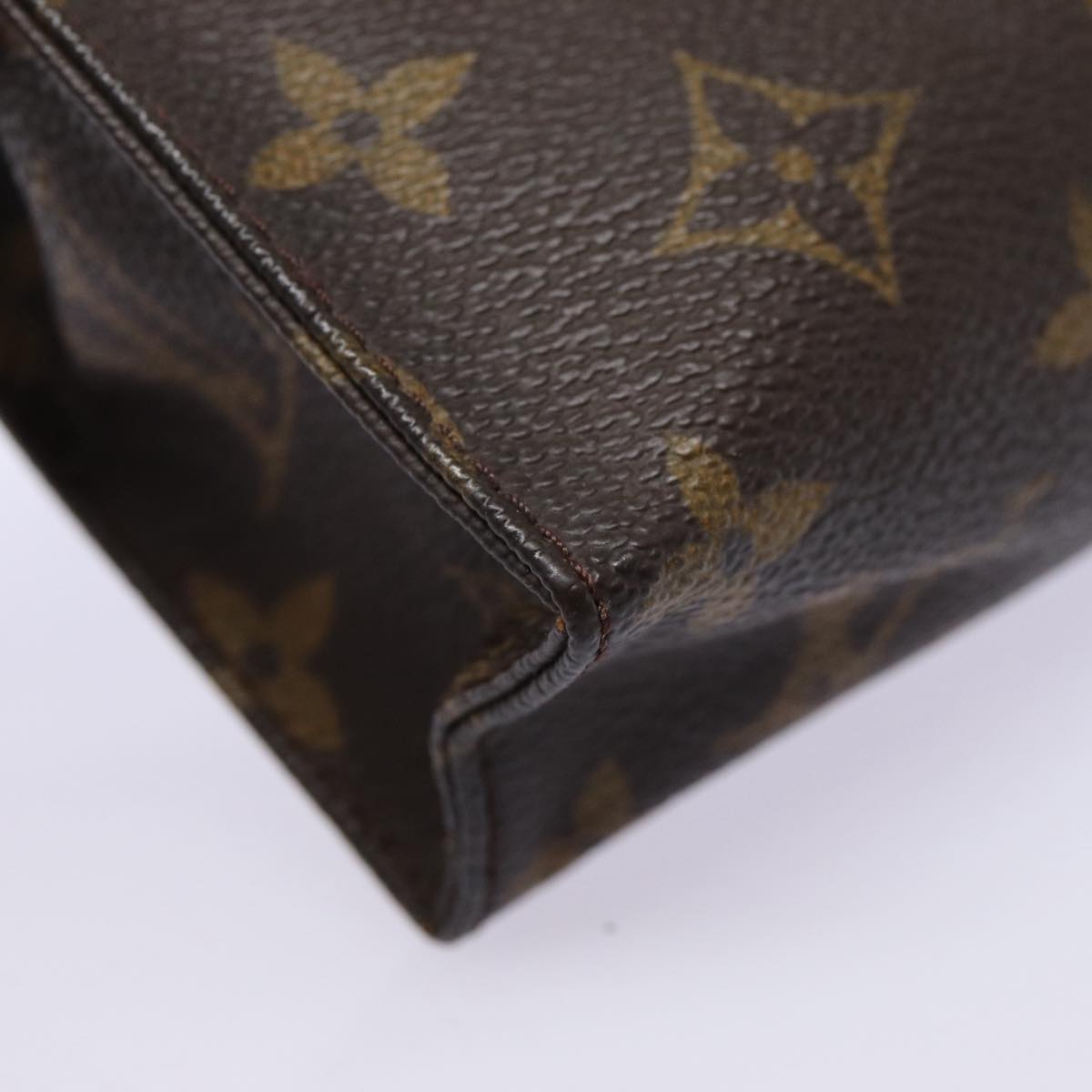 LOUIS VUITTON Monogram Poche Toilette 15 Pouch M47546 LV fm3777