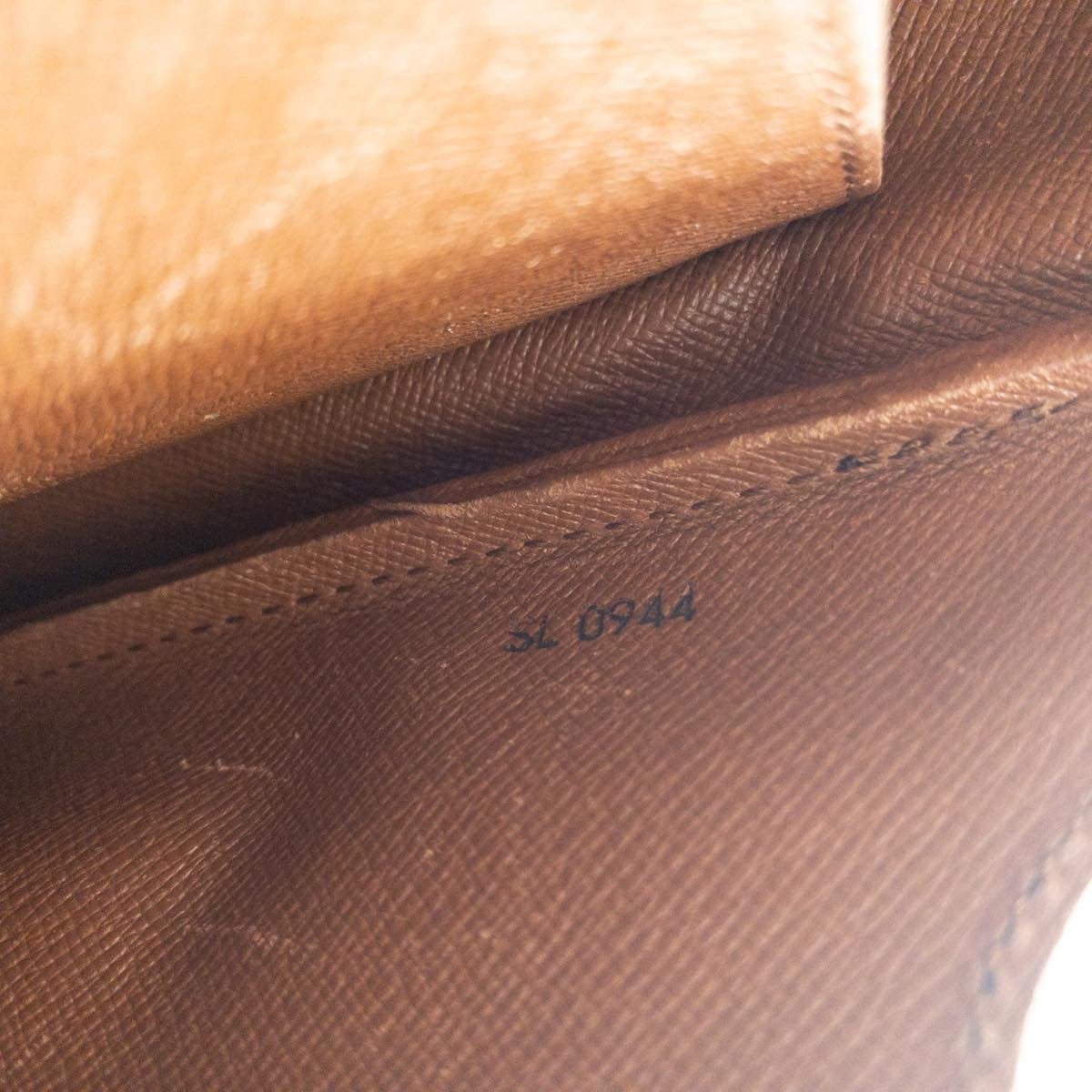 LOUIS VUITTON Monogram Cartouchiere GM Shoulder Bag M51252 LV am1101g
