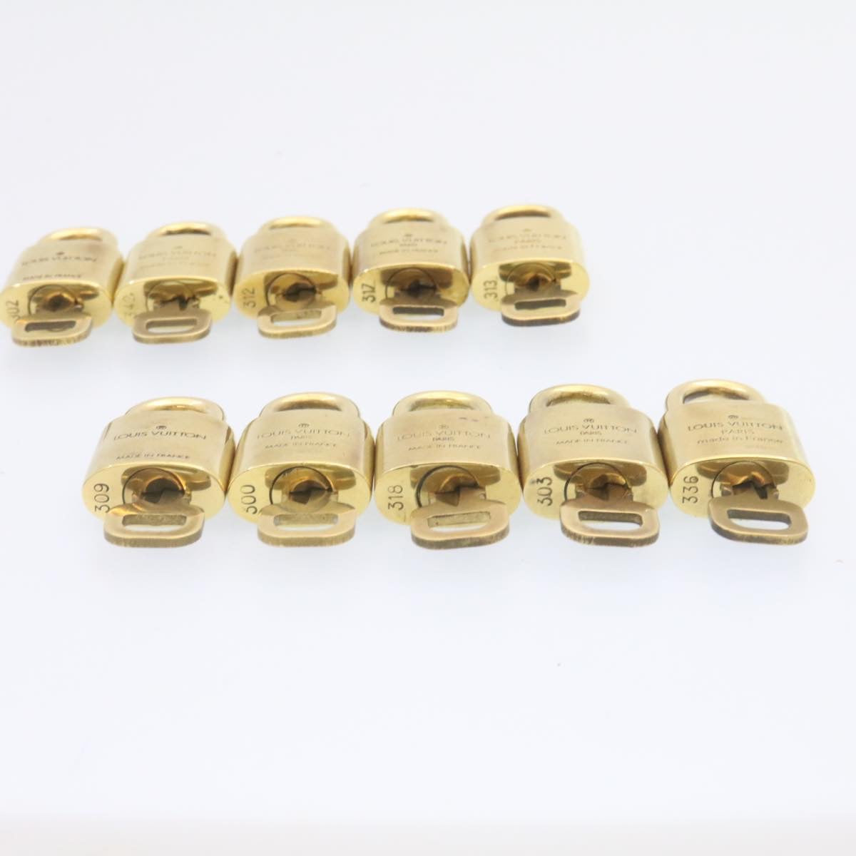 LOUIS VUITTON Padlock 10set Padlock Gold Tone LV am1291g