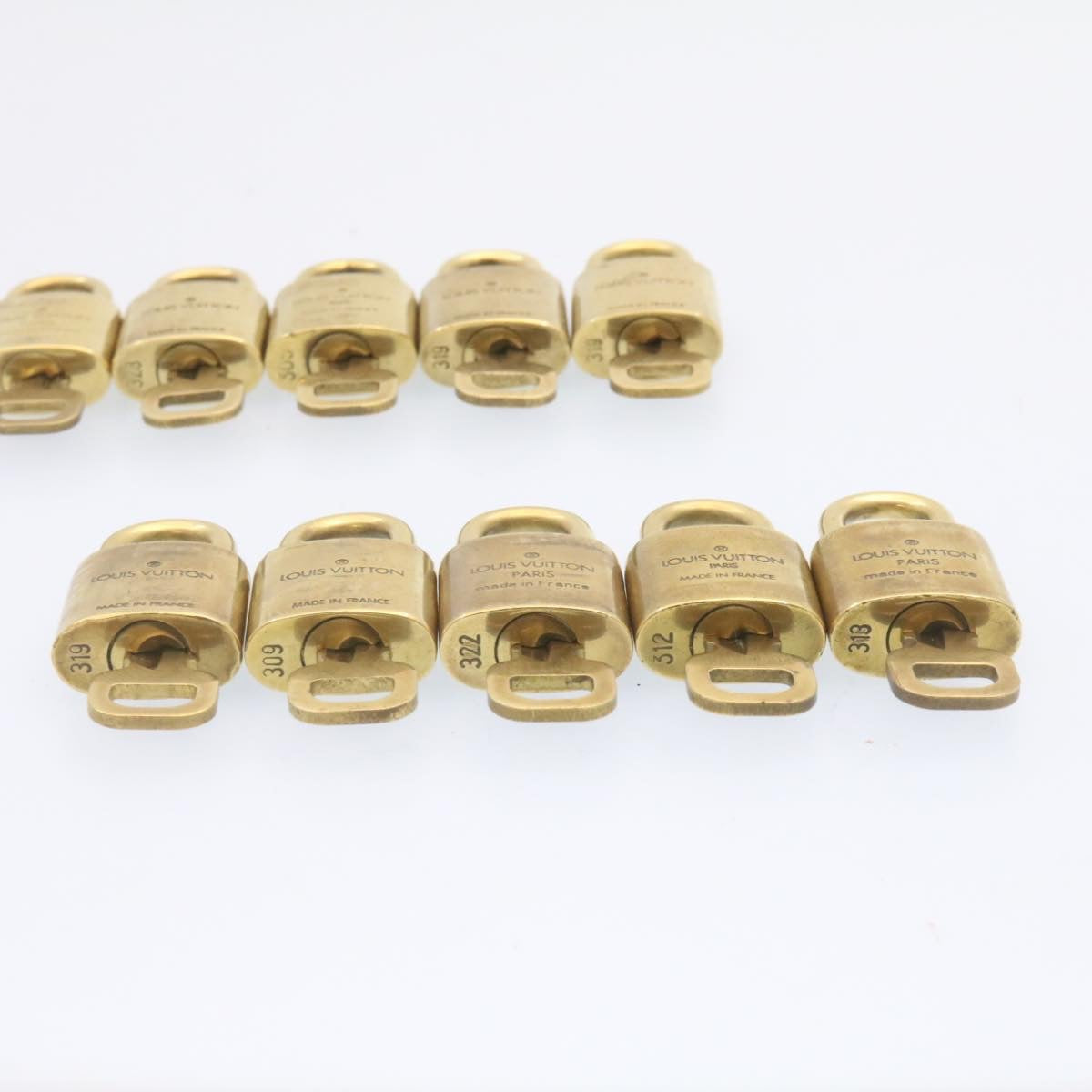 LOUIS VUITTON Padlock 10set Padlock Gold Tone LV am1294g