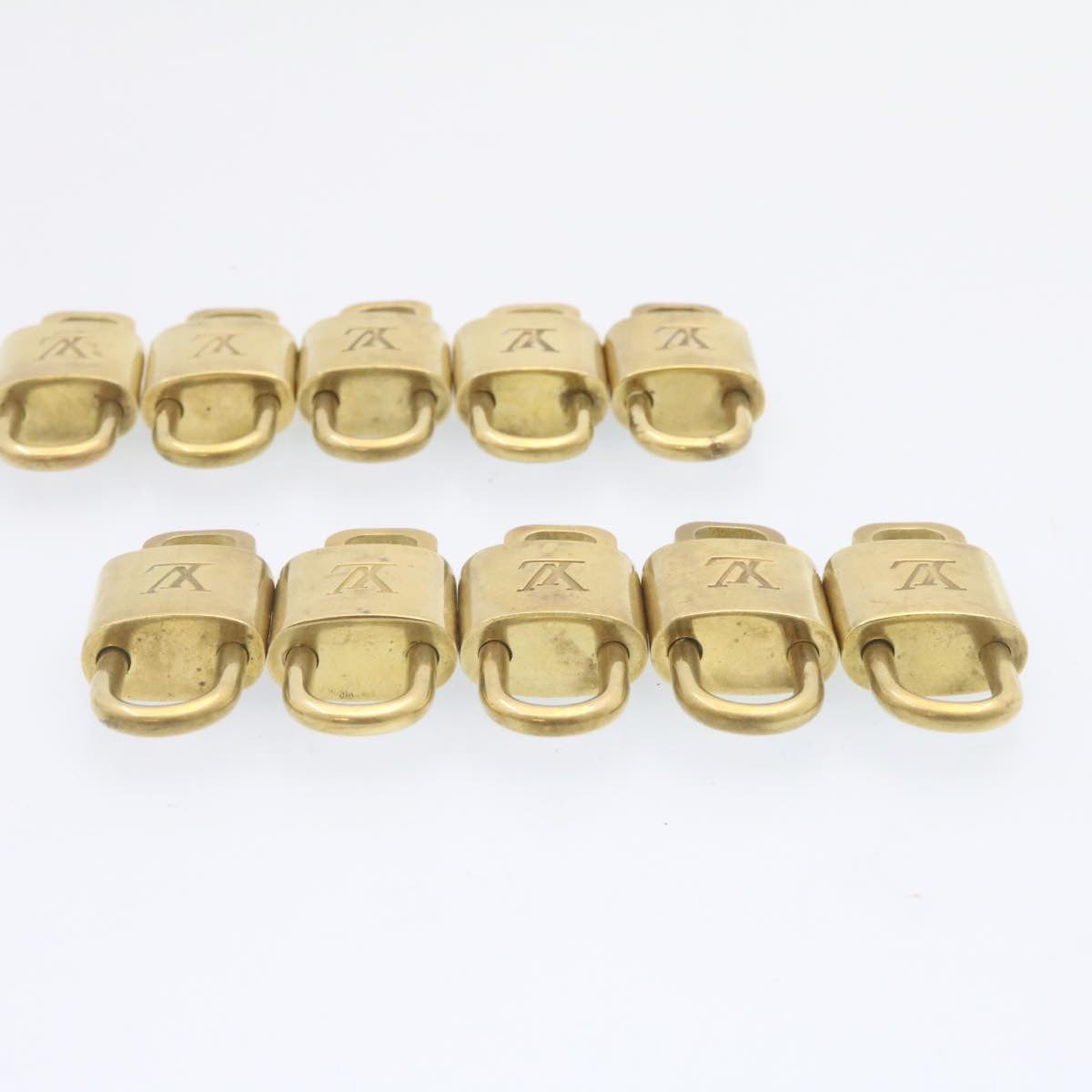 LOUIS VUITTON Padlock 10set Padlock Gold Tone LV am1296g