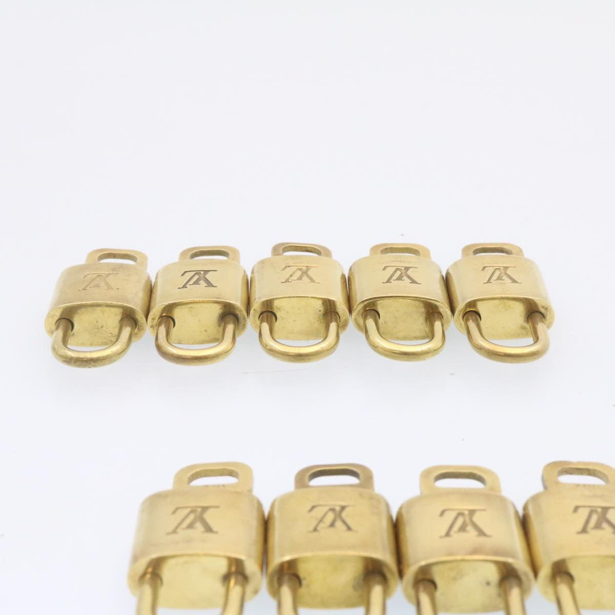 LOUIS VUITTON Padlock 10set Padlock Gold Tone LV am1297g
