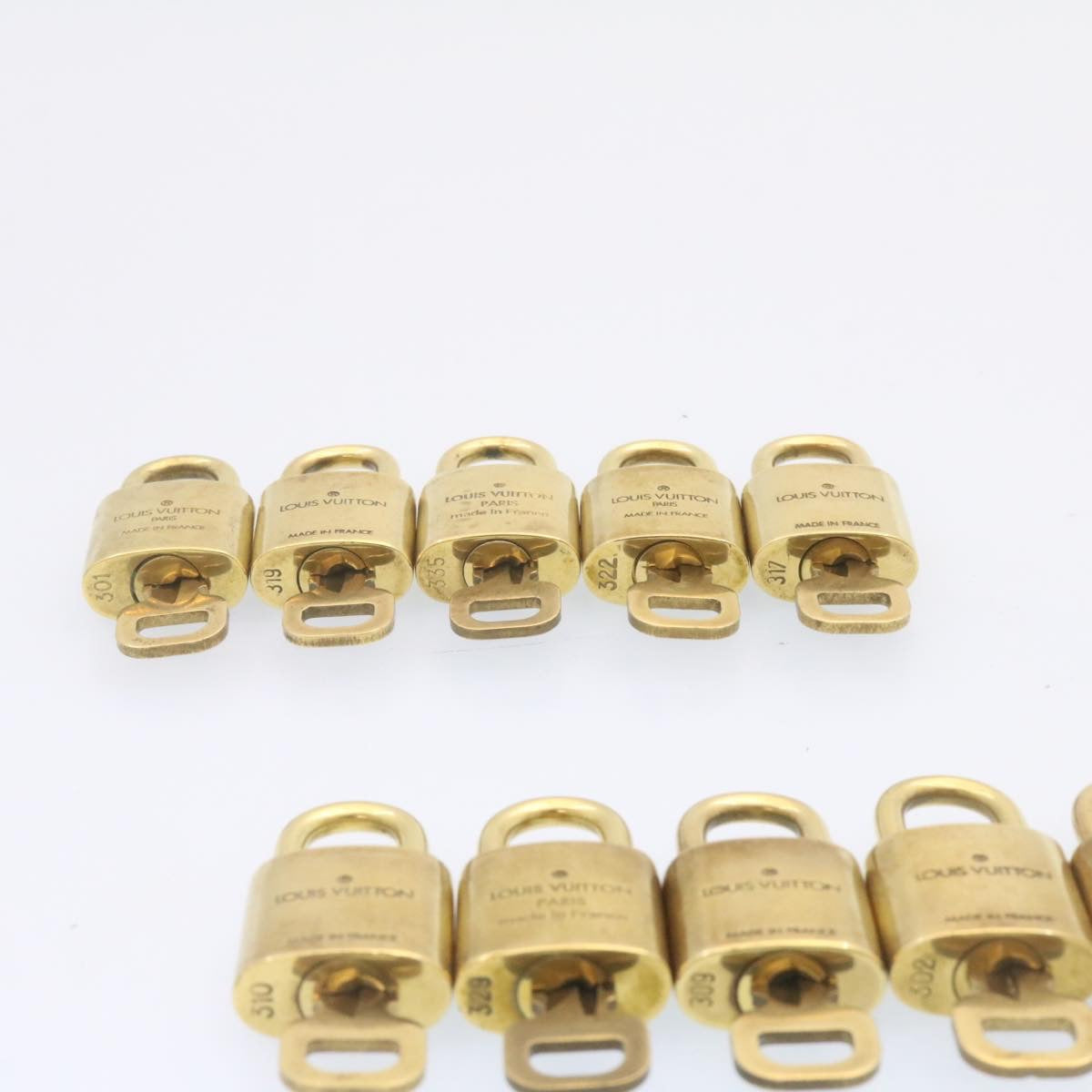 LOUIS VUITTON Padlock 10set Padlock Gold Tone LV am1297g