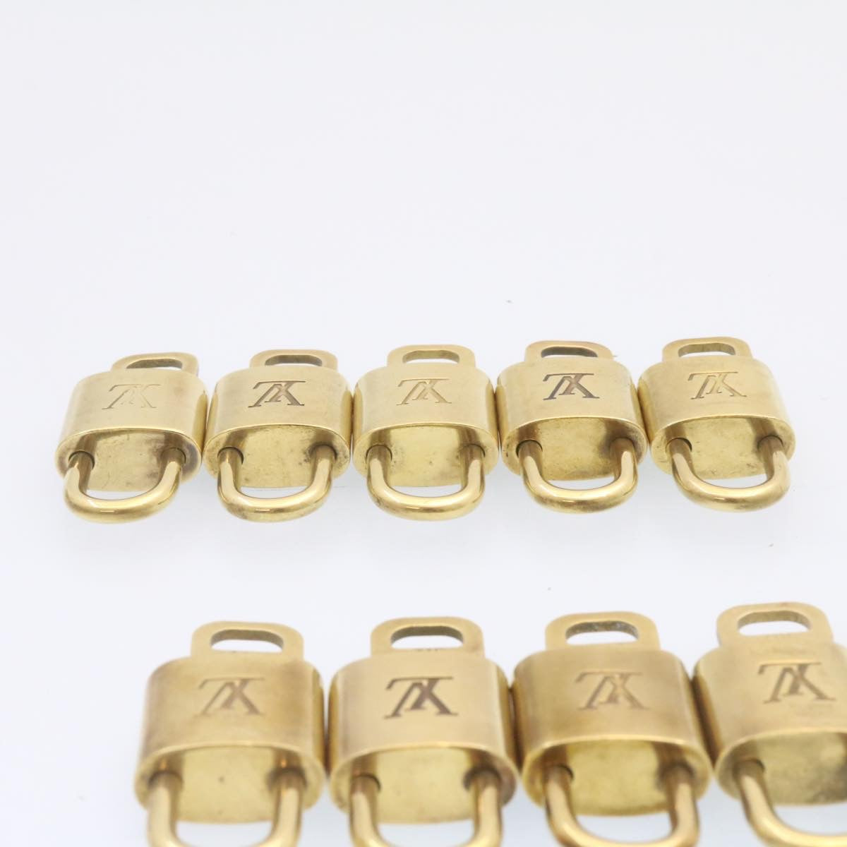 LOUIS VUITTON Padlock 10set Padlock Gold Tone LV am1301g