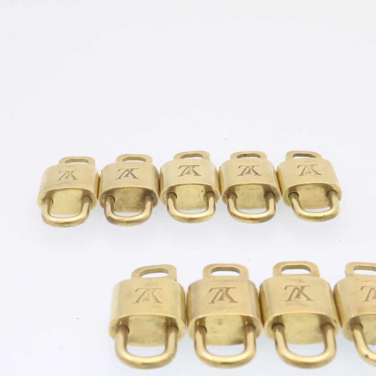 LOUIS VUITTON Padlock 10set Padlock Gold Tone LV am1303g