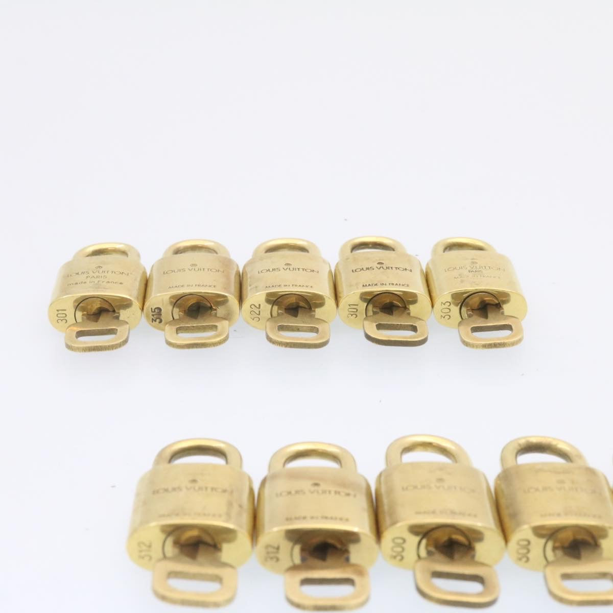 LOUIS VUITTON Padlock 10set Padlock Gold Tone LV am1303g