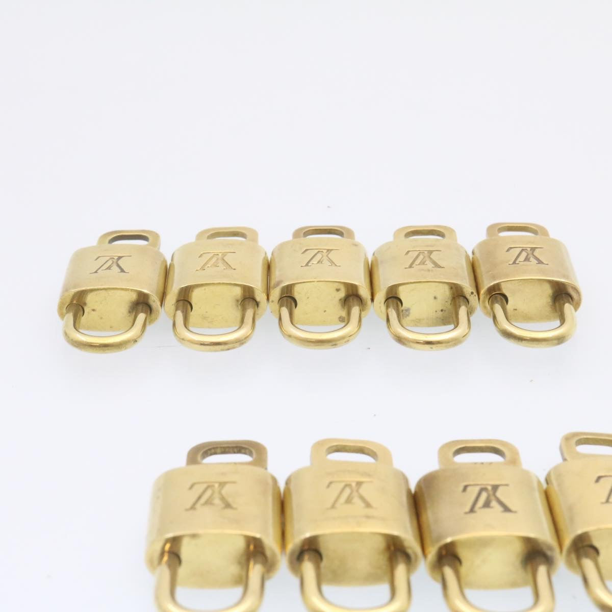 LOUIS VUITTON Padlock 10set Padlock Gold Tone LV am1304g