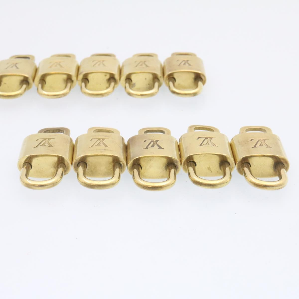 LOUIS VUITTON Padlock 10set Padlock Gold Tone LV am1304g