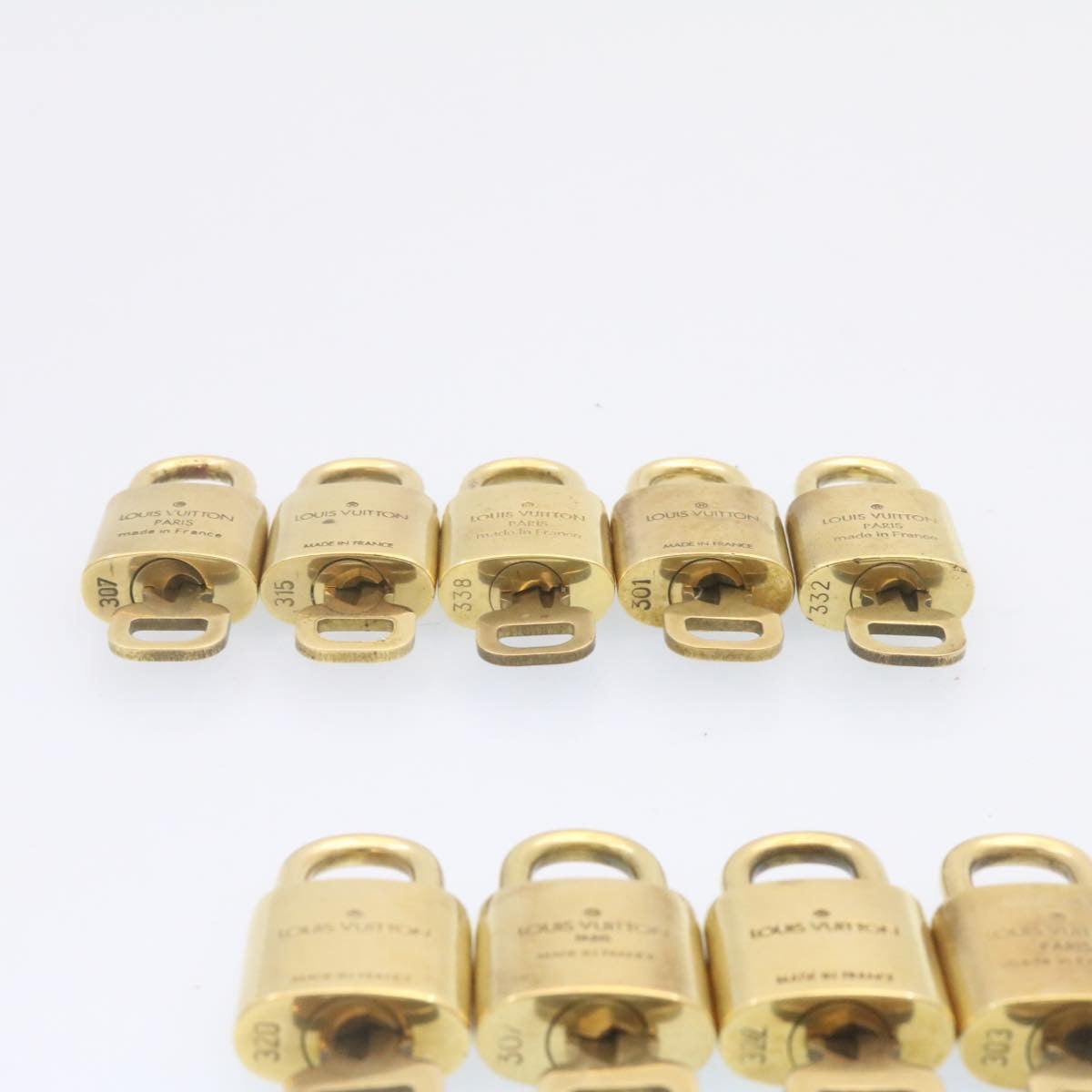 LOUIS VUITTON Padlock 10set Padlock Gold Tone LV am1305g