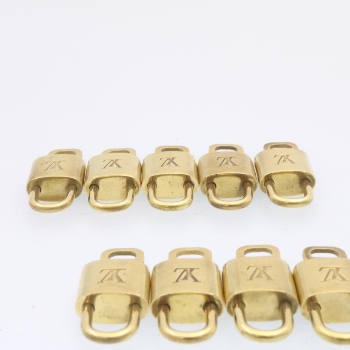 LOUIS VUITTON Padlock 10set Padlock Gold Tone LV am1308g