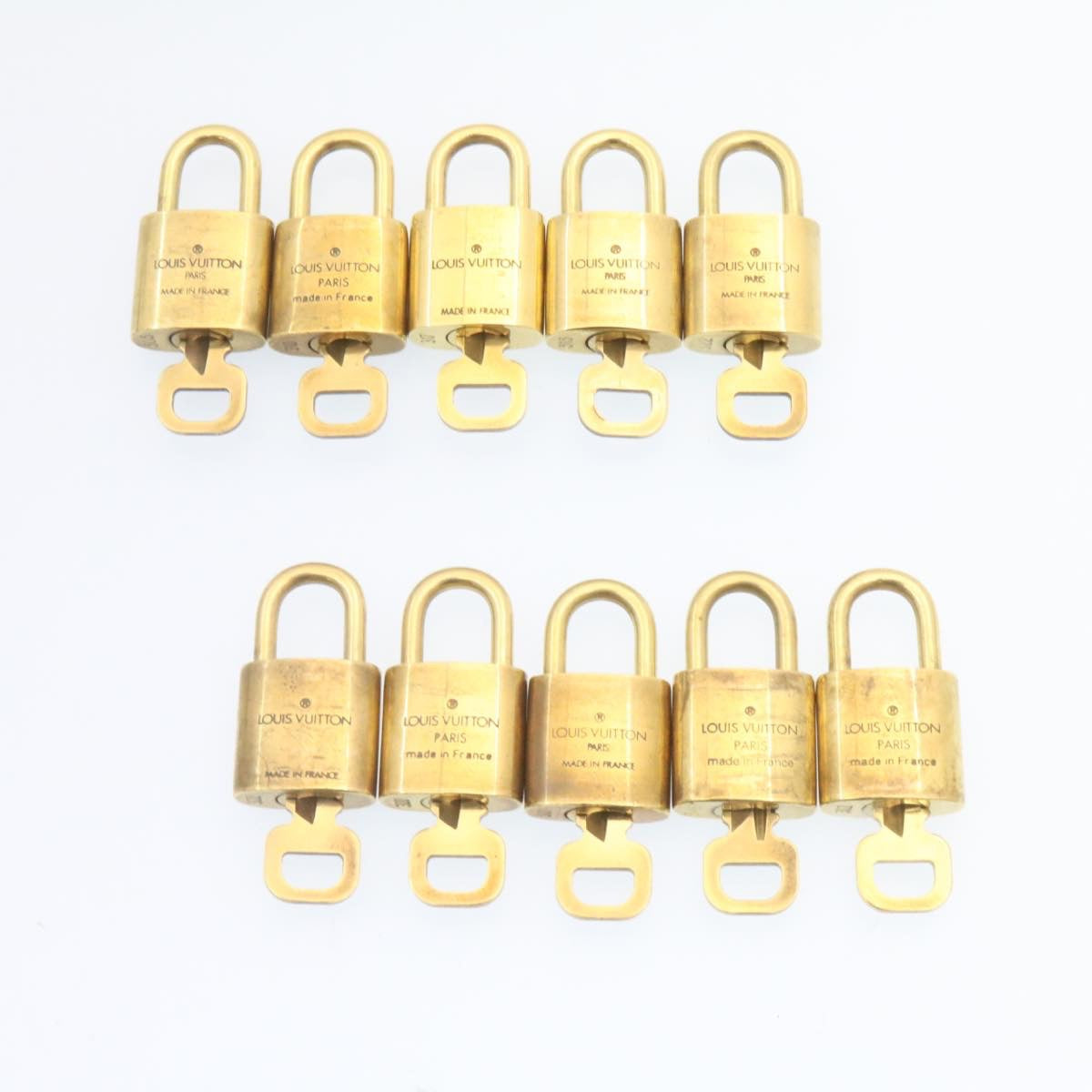 LOUIS VUITTON Padlock 10set Padlock Gold Tone LV am1357g